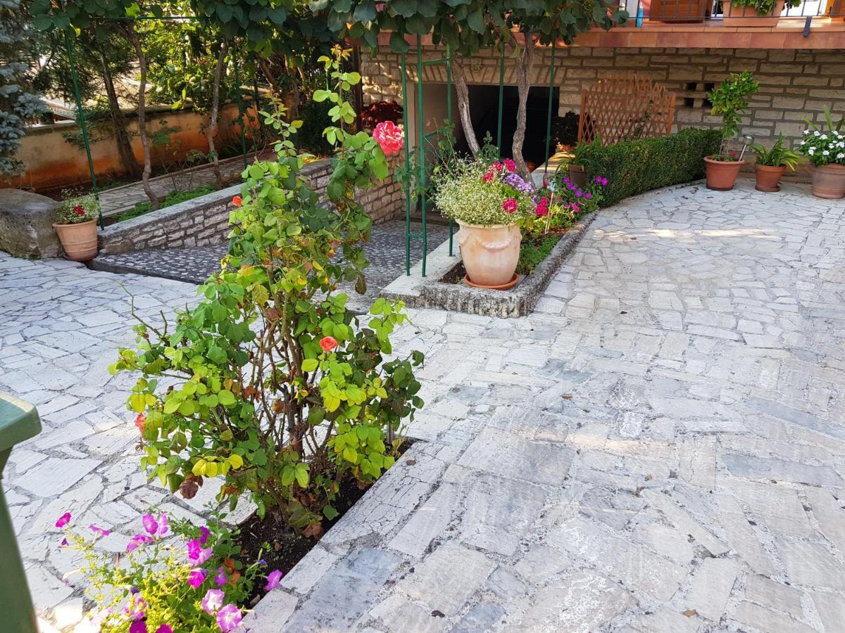 דירות רוביני Casa Nada מראה חיצוני תמונה
